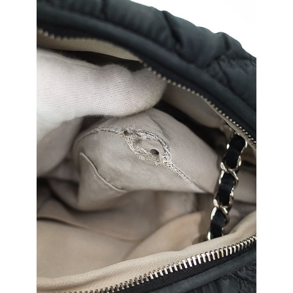 Chanel Chain Bag Shoulder Bubble Quilt - Picture 4 of 9